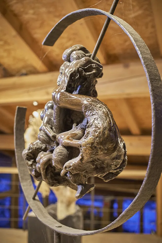 Sculpture de Bruno Barbieri, bronze, acier et serpentine