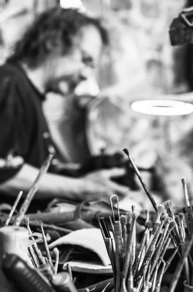 Atelier d'artiste : l'artiste et ses outils